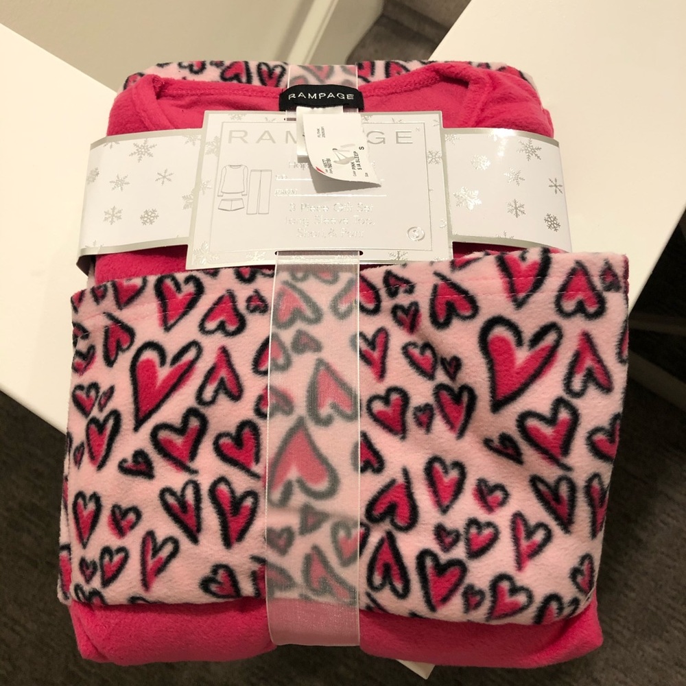 NWT pajama set
